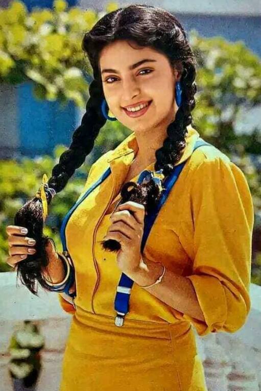 Especially Juhi Chawla's lovely smile is enough to win anyone's heart. Juhi looks quite cute in this picture of her youth.