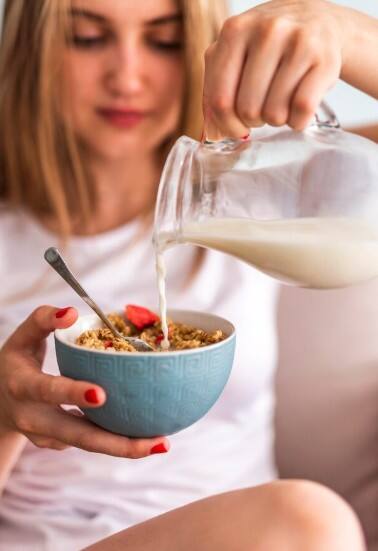 ਰੋਜ਼ਾਨਾ ਓਟਸ ਖਾਣ ਨਾਲ ਹੁੰਦੇ ਅਦਭੁਤ ਫਾਇਦੇ, ਸਿਹਤ ਰਹੇਗੀ ਸੁਪਰ ਫਿੱਟ, ਜਾਣੋ ਹੋਰ ਲਾਭ