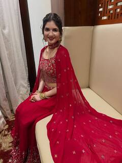 रेड ड्रेस में बजरंगी भाईजान की मुन्नी ने दिए किलर पोज, फैंस बोले- 'कोई इतना क्यूट कैसे हो सकता है'