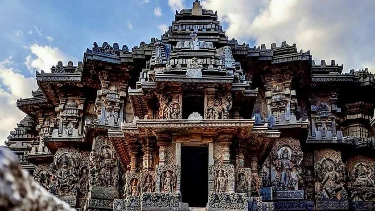 (Image Source: Twitter/@bharatkemandir)