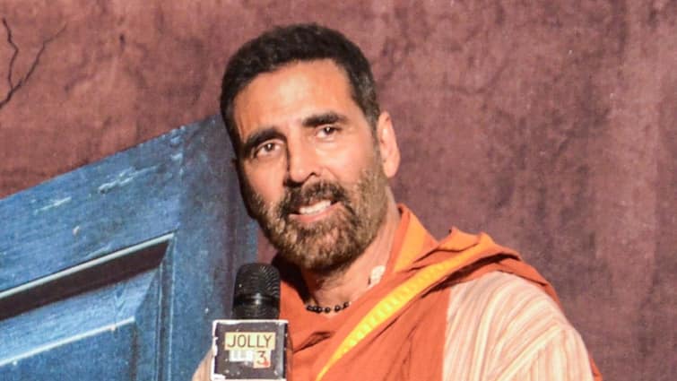 <div>'Asked For Nude Pictures': Akshay Kumar Recalls Daughter's Horror In Online Game</div>