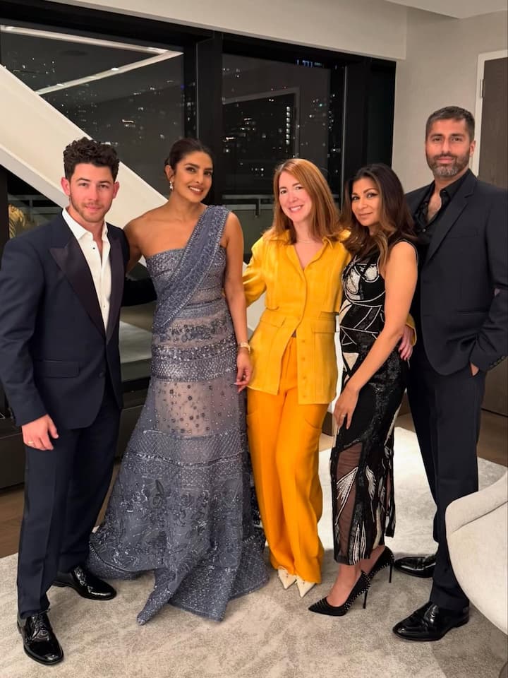 Fans liked this look of Priyanka very much. Someone commented - 