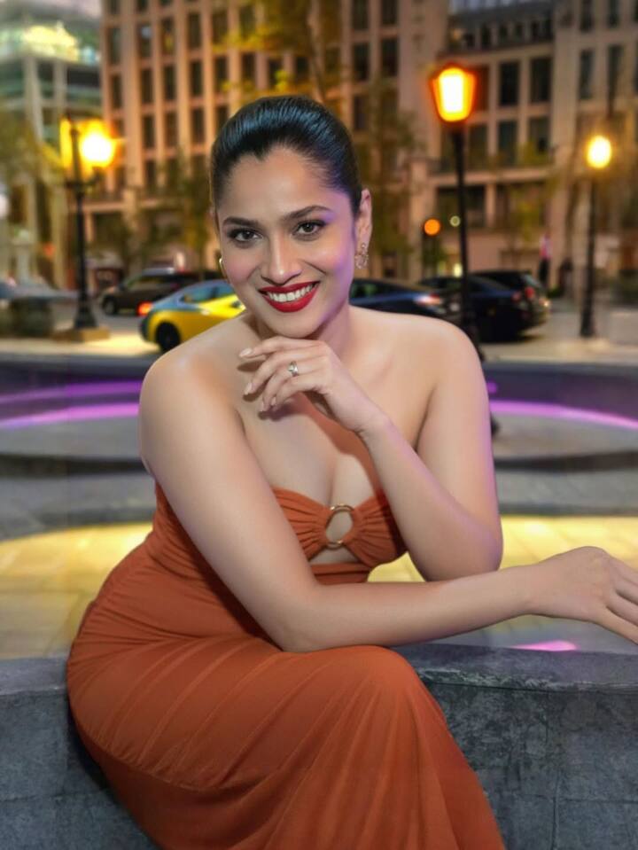 Please tell that Ankita Lokhande has a very strong fan following on social media. More than 5 million people follow him on Instagram.