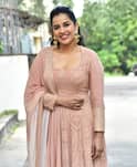 Sasivadane Heroine: చుడిదార్‌లో శశివదనే హీరోయిన్ కోమలీ ప్రసాద్ లేటెస్ట్ ఫోటోలు