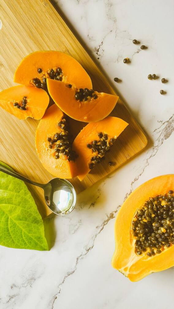 அட, பப்பாளிப் பழம் சாப்பிடறதால இவ்ளோ நன்மைகள் இருக்கா.? இது தெரியாம போச்சே.!