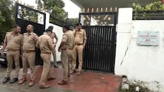 बरेली नहीं जा पाएंगे सपा नेता! लखनऊ में माता प्रसाद पांडेय और संभल में सांसद बर्क हाउस अरेस्ट