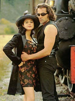 बॉबी देओल की फिल्म 'सोल्जर' साल 1998 में आई थी, जिसमें बॉबी देओल और प्रीति जिंटा मुख्य रोल में थे. यह फिल्म एक बड़ी हिट थी, जिसे अब्बास-मस्तान ने डायरेक्ट किया था. ये भी प्राइम वीडियो पर मौजूद है.