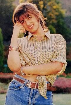 जवानी के दिनों में ऐसी थीं अक्षय की ट्विंकल, उस जमाने में भीड़ से अलग था एक्ट्रेस का फैशन, यहां देखें 10 तस्वीरें