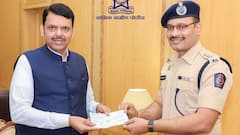 महाराष्ट्र: किसानों के लिए आगे आई नाशिक ग्रामीण पुलिस, CM फडणवीस को सौंपी 5 लाख की राशि