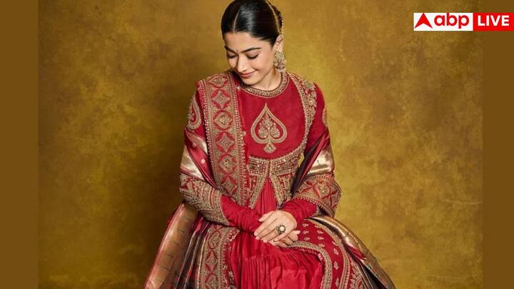 अगर आप भी रश्मिका की साड़ी वाली आउटफिट ट्राई करती हैं, तो आपकी भी खूबसूरती देखते ही बनेगी. आपके पति आपके ऊपर फिदा हो जाएंगे.