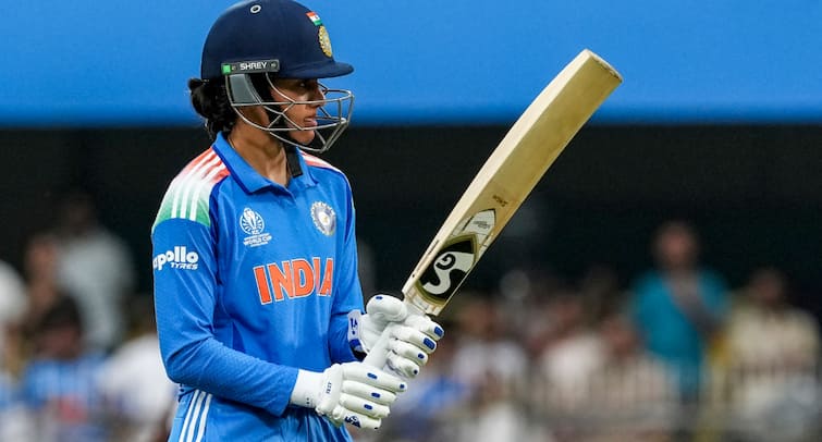 <div>ICC Women's World Cup: India Restricted To 247 By Resilient Pakistan Attack</div>
