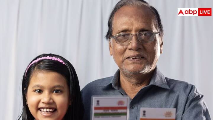Aadhaar Update Rules: बच्चों का आधार अब बिना किसी फीस के अपडेट किया जा सकेगा. लेकिन यह सुविधा सिर्फ सीमित समय के लिए लागू है. जान लें क्या हैं  इसके लिए पूरी पात्रता.