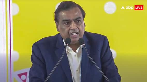 वॉलेट में कितना पैसा रखकर घर से चलते हैं मुकेश अंबानी? खुद RIL चेयरमैन ने किया खुलासा, सच्चाई कर देगी हैरान वॉलेट में कितना पैसा रखकर घर से चलते हैं मुकेश अंबानी? खुद RIL चेयरमैन ने किया खुलासा, सच्चाई कर देगी हैरान