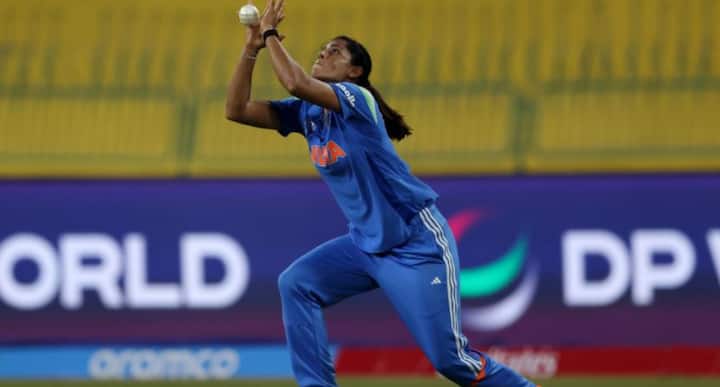 Batting first after losing the toss, India posted a competitive total of 247 runs. Harleen Deol led the charge with a composed 46 off 65 balls, while Jemimah Rodrigues (32), Pratika Rawal (31), and Deepti Sharma (25) made valuable contributions.