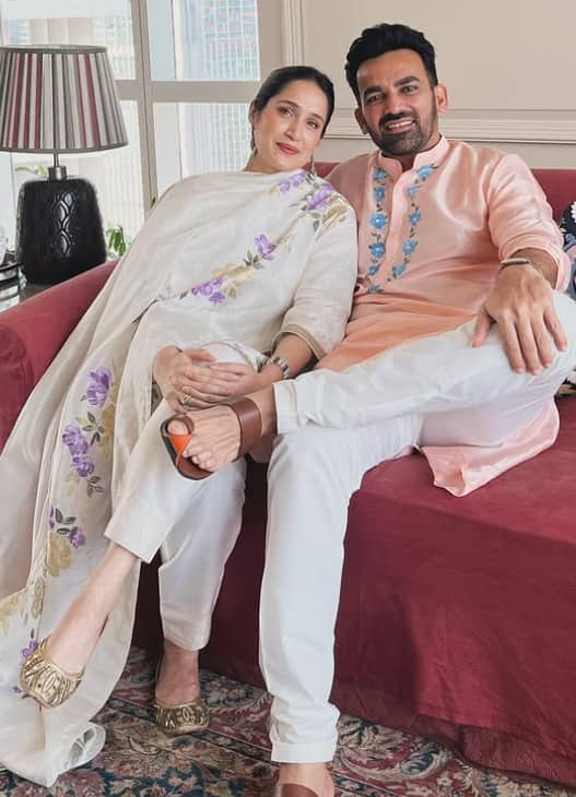 सागरिका घाटगे और जहीर खान भी इसी साल पेरेंट्स बने. एक्ट्रेस ने 16 अप्रैल 2025 को अपने बेटे को जन्म दिया था जिसका नाम उन्होंने फतेह सिंह खान रखा है.