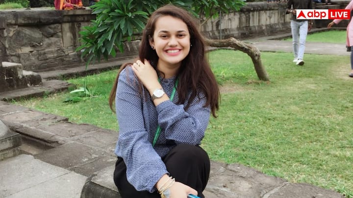 सोशल मीडिया पर इनकी यूपीएससी मार्कशीट वायरल हुई थी, जिसमें इनके किस विषय में कितने नम्बर आए थे, इसके बारे में बताया गया था.