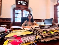 IAS बनने का ऐसा जुनून! छोड़ी स्विट्जरलैंड की जॉब और तीसरे अटेंप्ट में पाई सफलता, अंबिका रैना की 10 तस्वीरें