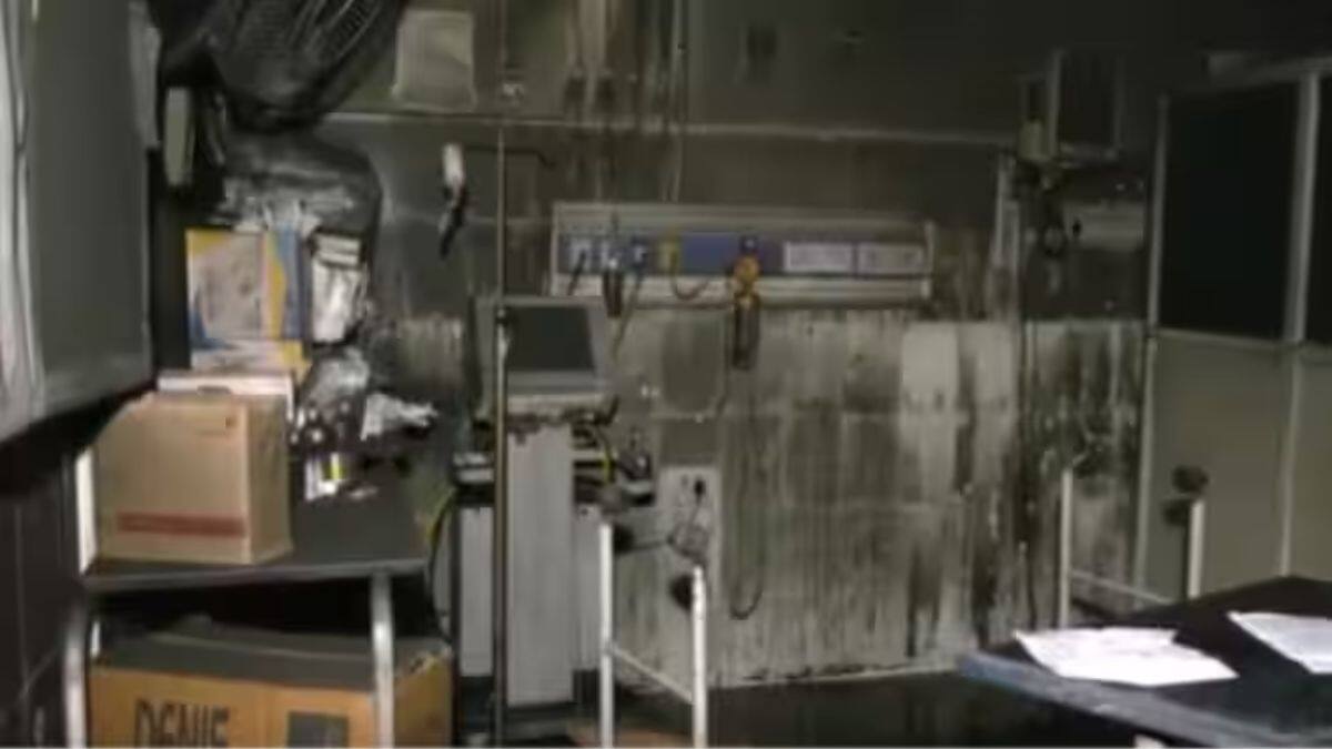 Fire Accident: அரசு மருத்துவமனையில் பயங்கர தீ விபத்து - 8 நோயாளிகள் மரணம், கதறி துடிக்கும் உறவினர்கள்