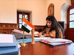 IAS बनने का ऐसा जुनून! छोड़ी स्विट्जरलैंड की जॉब और तीसरे अटेंप्ट में पाई सफलता, अंबिका रैना की 10 तस्वीरें