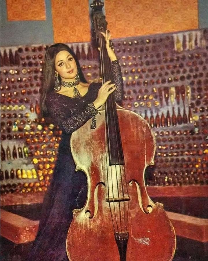 इस लिस्ट में तीसरा नाम जितेंद्र का भी आता है.लेकिन, इस दौरान हेमा और धर्मेंद्र की नजदीकियां बढ़ने लगी थी.