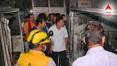 হাসপাতালে ভয়াবহ আগুনে ঝলসে মৃত্যু রোগীদের! 'আসেনি অ্যাম্বুলেন্স, পালিয়ে গেছিল কর্মীরা'! দেহ বের করল পরিবারের লোকজন