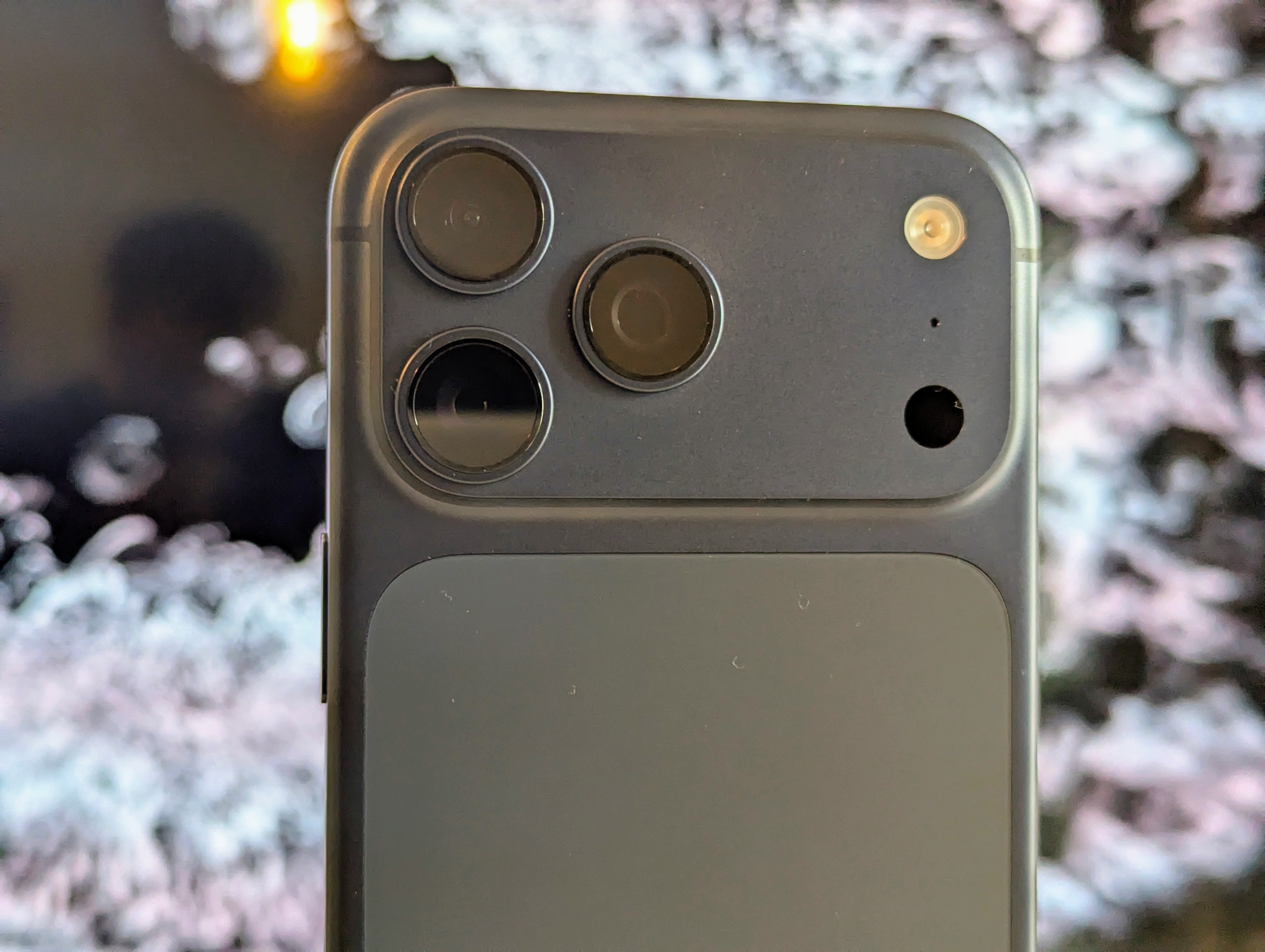 Gadgets Review | iPhone 17 Pro Max: Still The 'Godphone', But Not Without Quirks