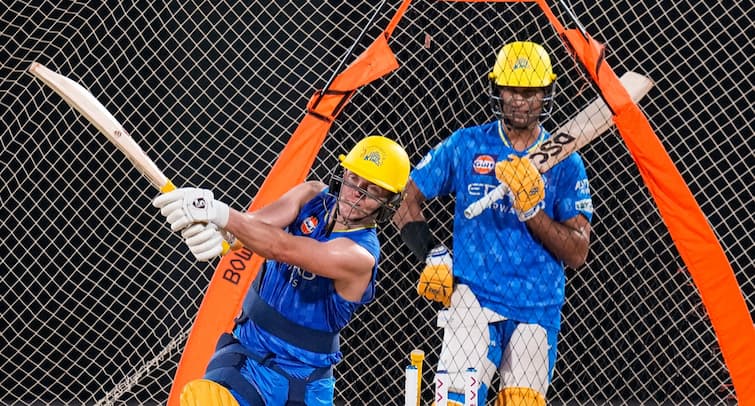 Top 3 Chennai Super Kings Players Who Could Be Released Before IPL 2026 Auction