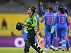 ਹੁਣ ਪਾਕਿਸਤਾਨ ਦੀ ਮਹਿਲਾ ਖਿਡਾਰੀ ਨੂੰ ਭਾਰਤ ਖ਼ਿਲਾਫ਼ ਮੈਚ 'ਚ ਆਕੜ ਦਿਖਾਉਣੀ ਪਈ ਮਹਿੰਗੀ, ICC ਨੇ ਦਿੱਤੀ ਸਖ਼ਤ ਸਜ਼ਾ