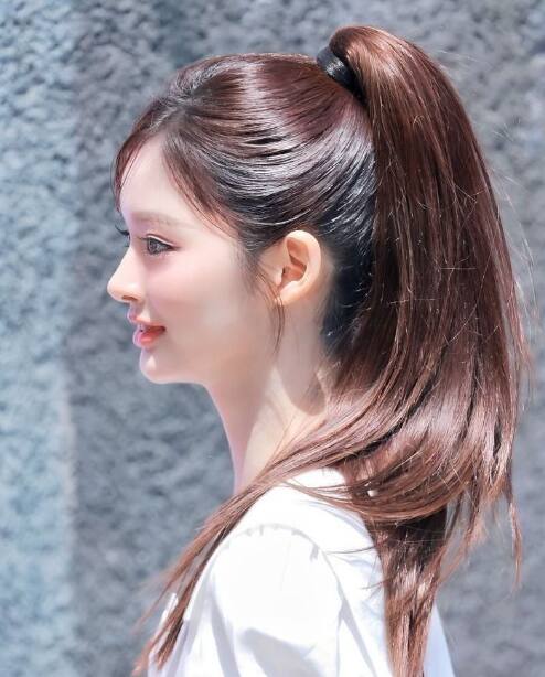 हेअर पॅक लावण्यासाठी केस आधी स्वच्छ धुवा,आणि मग पॅक लावा,साधारण 30 मिनिटे तो पॅक केसांना लावून ठेवा, नंतर थंड पाण्याने धुवा