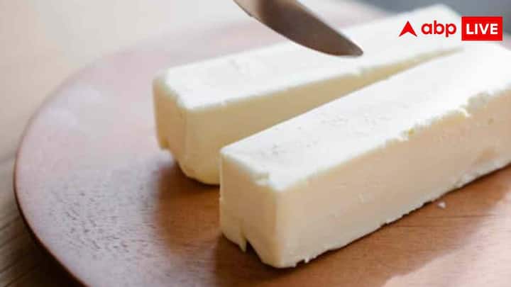 फुल फैट डेयरी यानी पूरा दूध, क्रीमी पनीर या चीज टेस्ट में तो मजेदार होते हैं लेकिन इनमें सैचुरेटेड फैट ज्यादा होता है जो इंसुलिन रेजिस्टेंस बढ़ाता है, इसकी जगह टोन्ड दूध, स्किम्ड दूध और हल्के पनीर का सेवन करें.