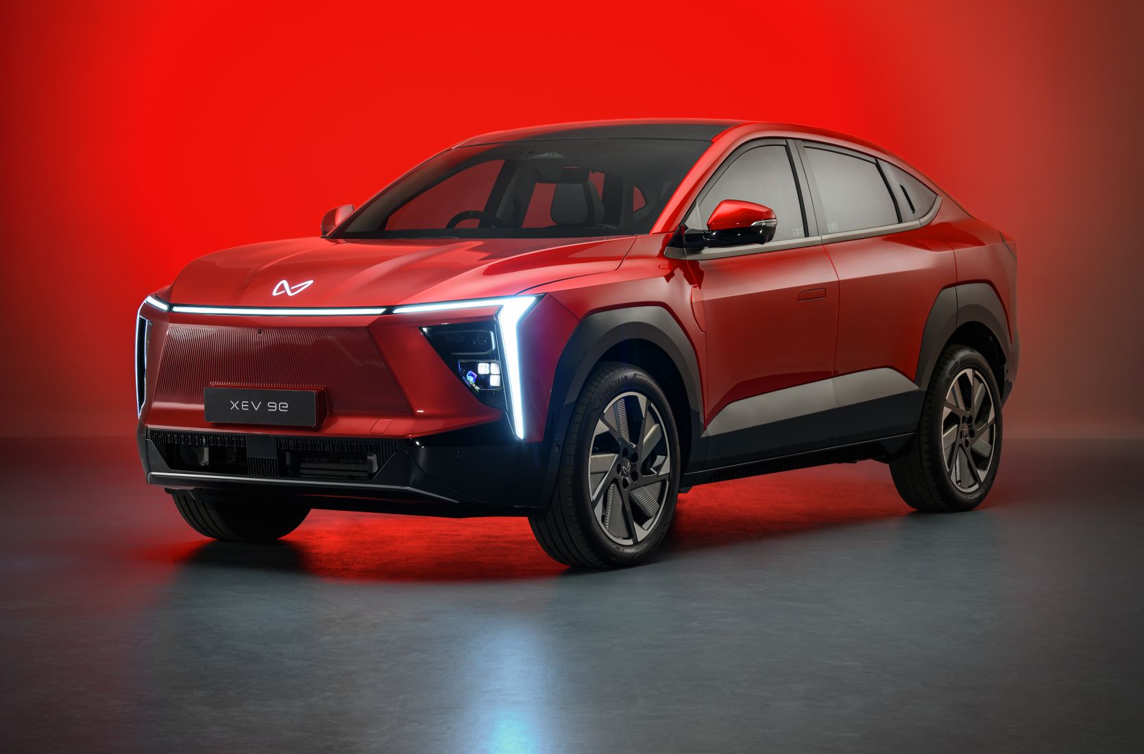 Top Hybrid And EV Alternatives To Petrol SUVs