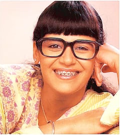 मोना सिंह की 10 खूबसूरत तस्वीरें, 'जस्सी जैसी कोई नहीं' है ग्लैमरस क्वीन