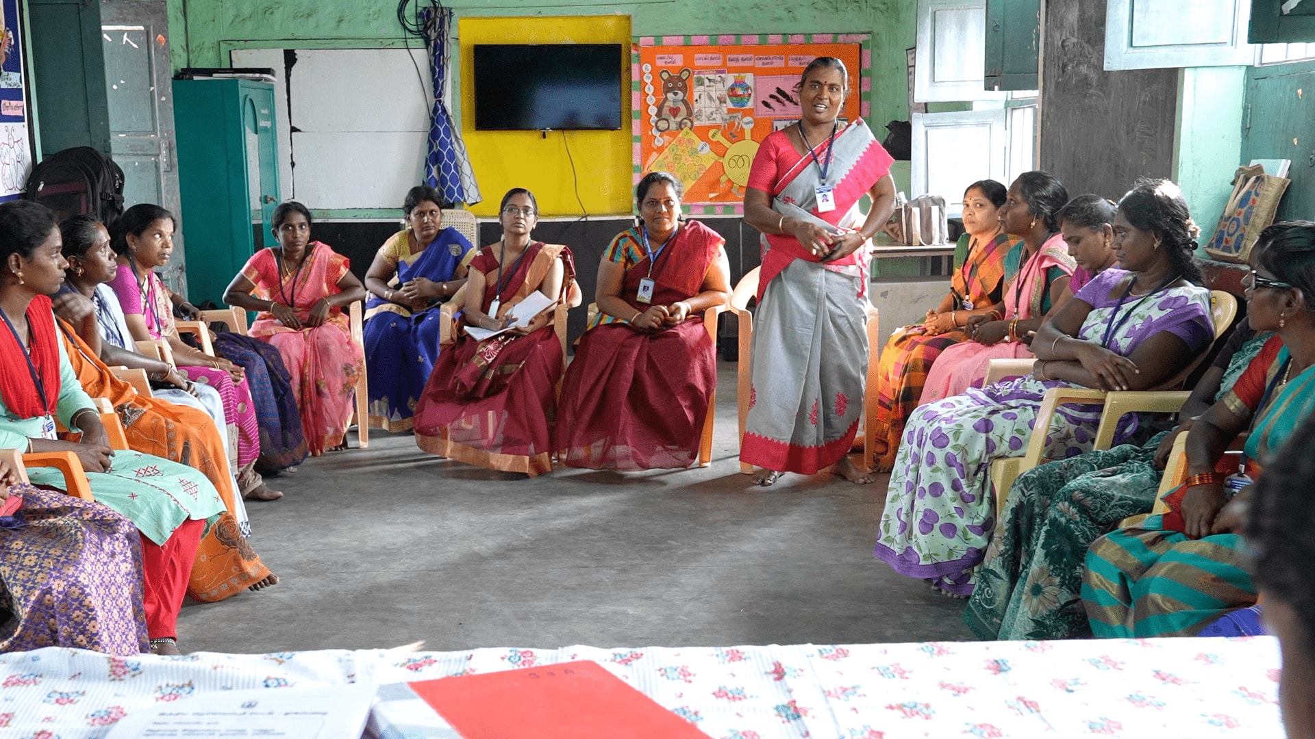 பழைய ஓய்வூதியத் திட்டம் கிடையாதா? மீண்டும் அரசு ஊழியர், ஆசிரியர்களுக்கு துரோகமா? அன்புமணி கேள்வி!