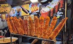 ये हैं भारत की 7 नाइट लाइफ स्ट्रीट फूड मार्केट, कहीं और नहीं मिलता इनसे बेस्ट खाना