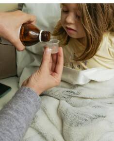 ਬੱਚਿਆਂ ਦੀ ਸਿਹਤ ਨਾਲ ਵੱਡਾ ਖਿਲਵਾੜ, ਖੰਘ ਦੀ ਦਵਾਈ 'ਚ ਮਿਲਾਇਆ ਜਾ ਰਿਹਾ ਸੀ ਇਹ ਖਤਰਨਾਕ ਕੈਮੀਕਲ, ਪੰਜਾਬ 'ਚ ਬੈਨ