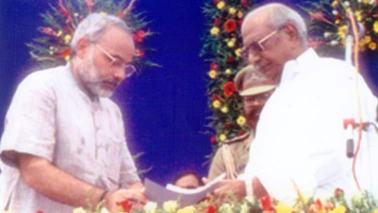 PM Modi Marks 25 Years As Head Of Govt, Shares Photo From First Oath Ceremony PM Modi Marks 25 Years As Head Of Govt, Shares Photo From First Oath Ceremony