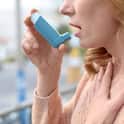 Asthma symptoms :दम्याची लक्षणे दुर्लक्षित करू नका, वेळेत ओळखा धोका