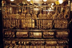 Gold Price: આજે ₹1 લાખનું સોનું 2050માં કેટલા કરોડનું થશે? ભાવ વધારાનું ચોંકાવનારું ગણિત જાણો