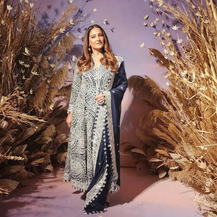 रक्षंदा के इंस्टाग्राम पर  243K फॉलोवर्स हैं, जो उन्हें बेहद पसंद करते हैं. एक्ट्रेस ने टीवी एक्टर सचिन त्यागी के संग शादी की है.