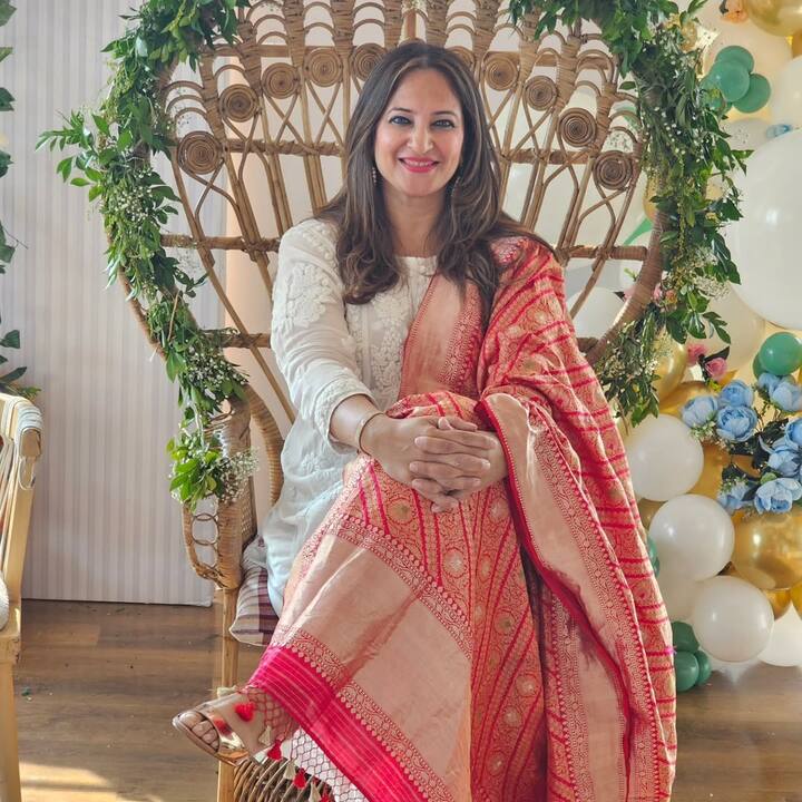 छोटे पर्दे पर रक्षंदा खान ने 'जस्सी जैसी कोई' नहीं से डेब्यू किया था.हालांकि, उन्हें पॉपुलैरिटी मिली 'क्योंकि सास भी कभी बहू थी' सीरियल के जरिए.