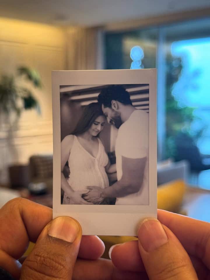 Couple shared this good news on Instagram and posted a poleroid picture in which Katrina was seen with her baby bump. Now the couple is spending a full -fledged moment to welcome her first child.