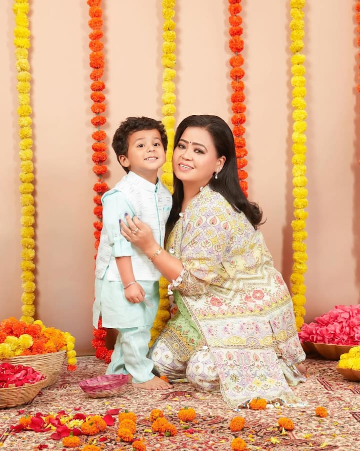 भारती सिंह ने राज शमानी के पॉडकास्ट में बताया था कि हर्ष और उनकी कमाई में बहुत फर्क है. अगर उन्हें किसी शो के लिए 10 लाख मिलते थे तो हर्ष को 1.5 लाख मिलते थे.