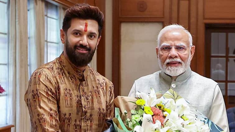 If Chirag Paswan Goes Solo In Bihar Election, Can BJP Afford The Fallout?