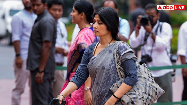 साल 1999 में डिंपल का विवाह अखिलेश यादव से हुआ. बताया जाता है कि दोनों की मुलाकात कॉमन फ्रेंड ने करवाई थी, जो बाद में शादी तक पहुंची.