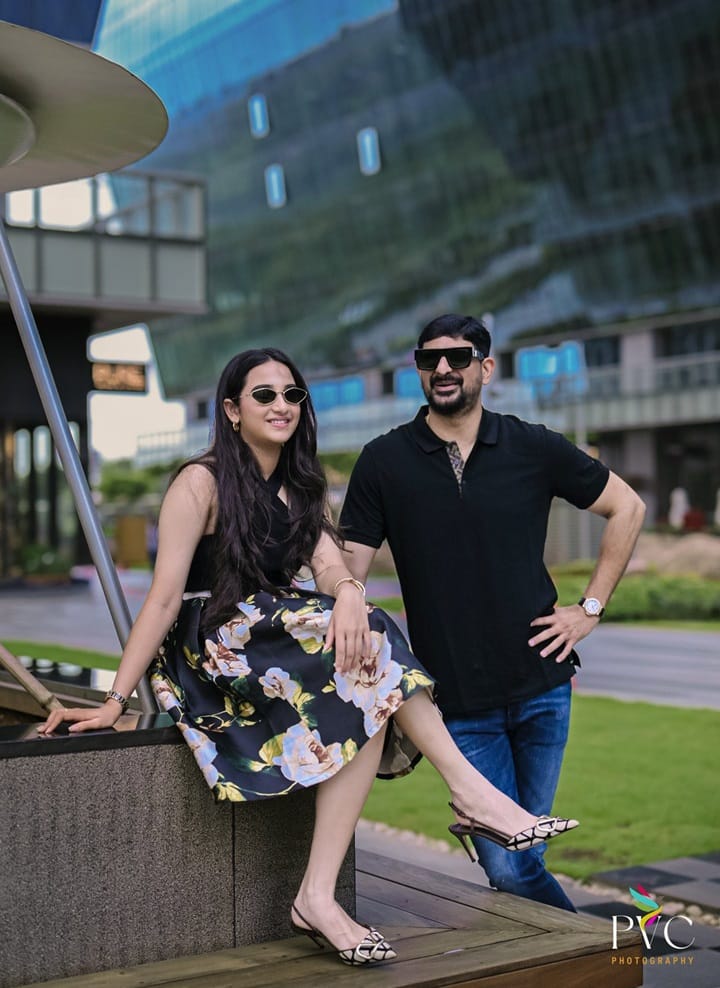 అంతకుముందు 2021లో జరిగిన ఉప ఎన్నికల్లో బీజేపీ అభ్యర్థి ఈటెల రాజేందర్ చేతిలో కౌశిక్ రెడ్డి ఔటమిపాలయ్యారు.