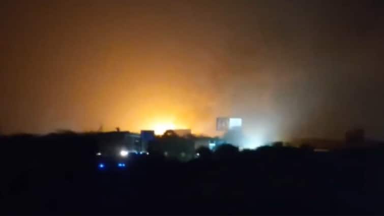 Multiple Explosions On Jaipur-Ajmer Highway After LPG Truck Collides With Tanker: Video Multiple Explosions On Jaipur-Ajmer Highway After LPG Truck Collides With Tanker: Video