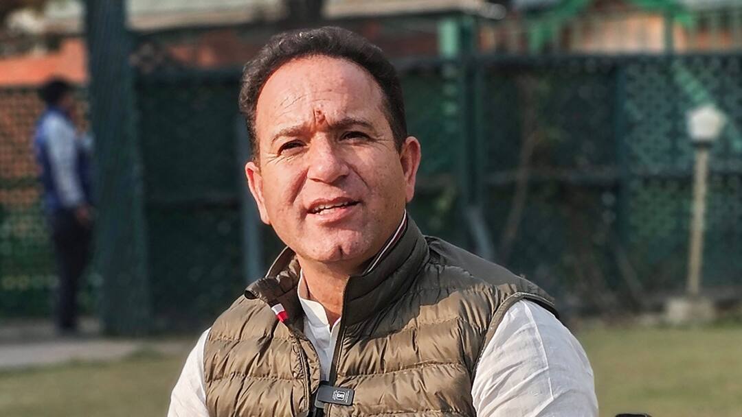 जम्मू कश्मीर की 2 सीटों पर उपचुनाव अकेले लड़ेगी BJP, ये है पार्टी की रणनीति Jammu and Kashmir Budgam Nagrota assembly by elections BJP to contest alone ann जम्मू कश्मीर की 2 सीटों पर उपचुनाव अकेले लड़ेगी BJP, ये है पार्टी की रणनीति