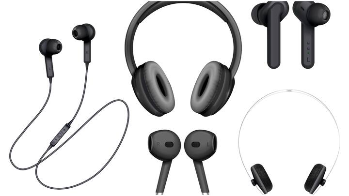 Hearing Loss from Loud Music : సౌండ్ ఎక్కువగా పెట్టుకుని పాటలు వింటే తలనొప్పి రావడం నుంచి వివిధ సమస్యలతో ఇబ్బంది పడాల్సి వస్తుందని చెప్తున్నారు.