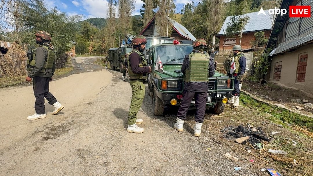 किश्तवाड में बर्फीले तूफान में लापता हुए सेना के पैरा कमांडो, चिनार कॉर्प्स ने दिया ये अपडेट