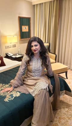 'साथ निभाना साथिया' की राशि की 10 खूबसूरत तस्वीरें, जानें अब कहां हैं रूचा हसबनिस